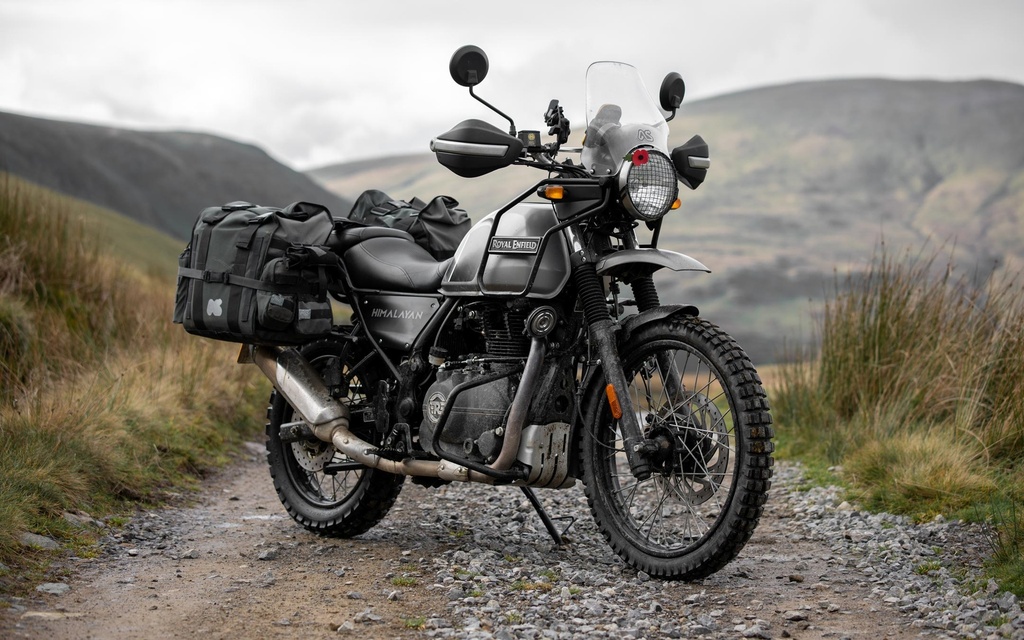 Royal enfield cheap himalayan soft luggage